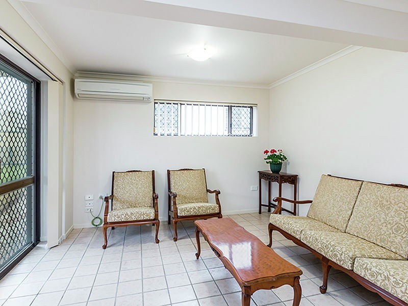 17 Windsor St, Alexandra Hills QLD 4161