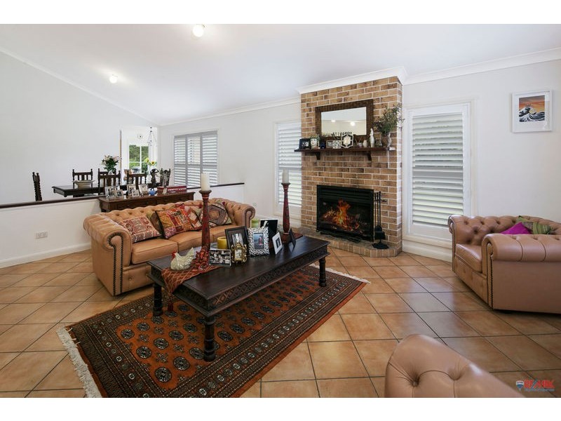 11 Tipuana Drive, Capalaba QLD 4157