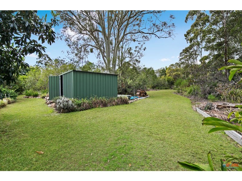 11 Tipuana Drive, Capalaba QLD 4157