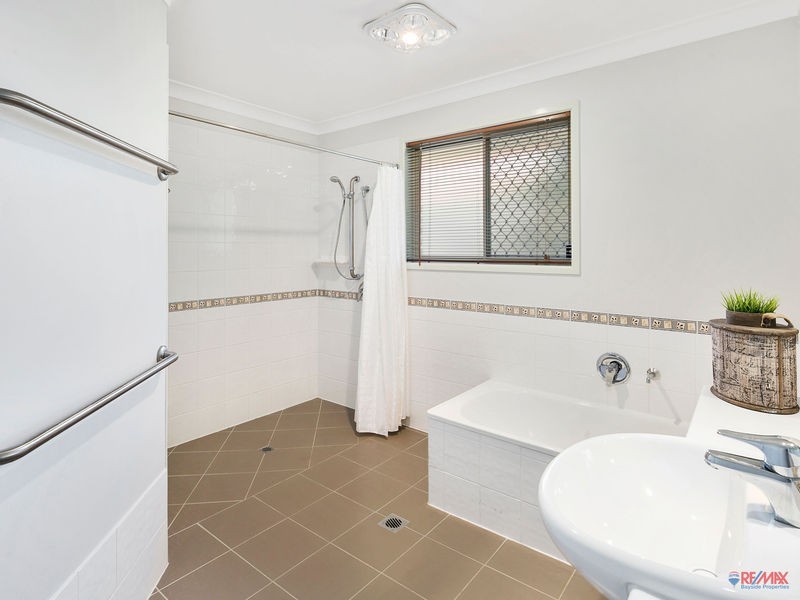 37 Coolnwynpin Way, Capalaba QLD 4157