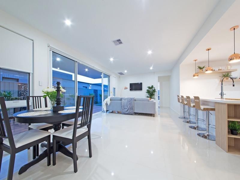 15 Seawater Street, Thornlands QLD 4164