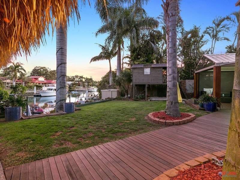 67 Dorsal Drive, Birkdale QLD 4159