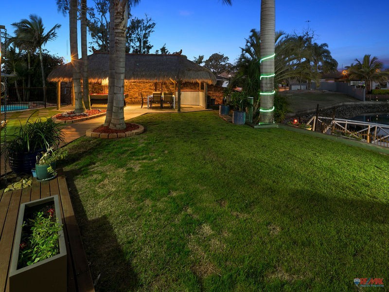 67 Dorsal Drive, Birkdale QLD 4159