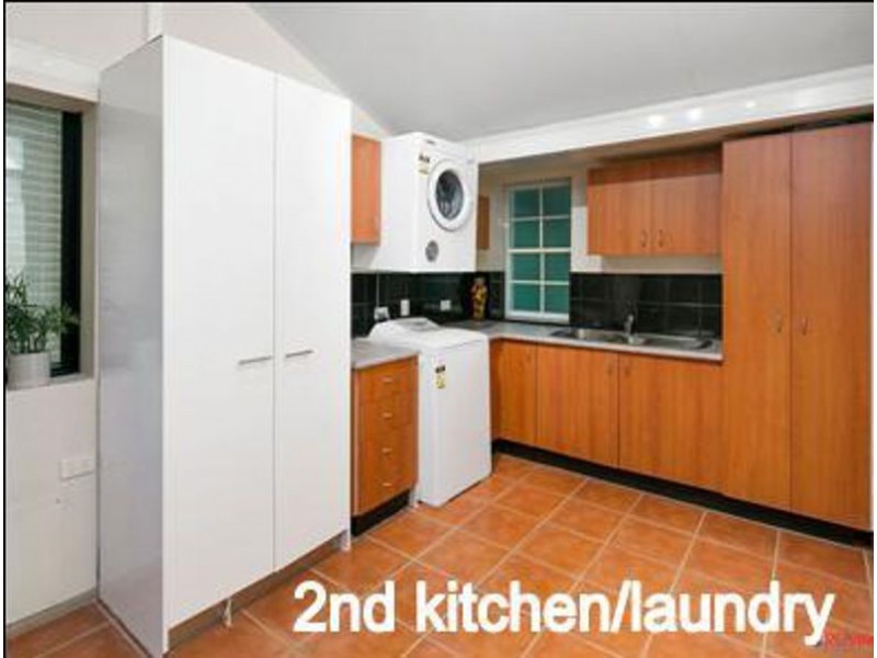 67 Dorsal Drive, Birkdale QLD 4159