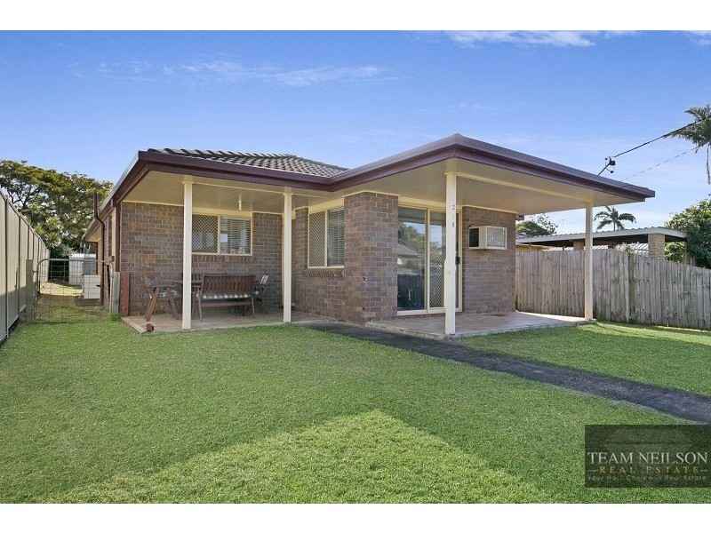 218 James Street, Redland Bay QLD 4165