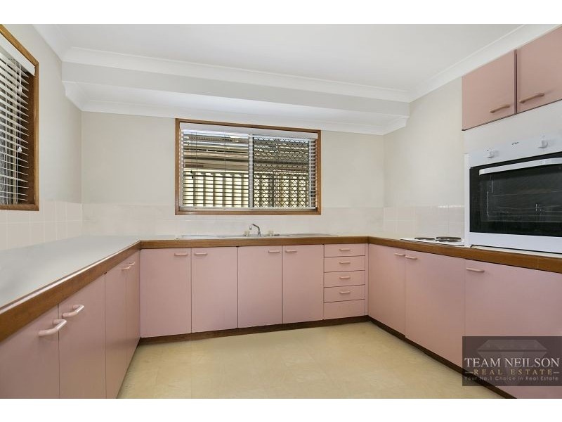 218 James Street, Redland Bay QLD 4165