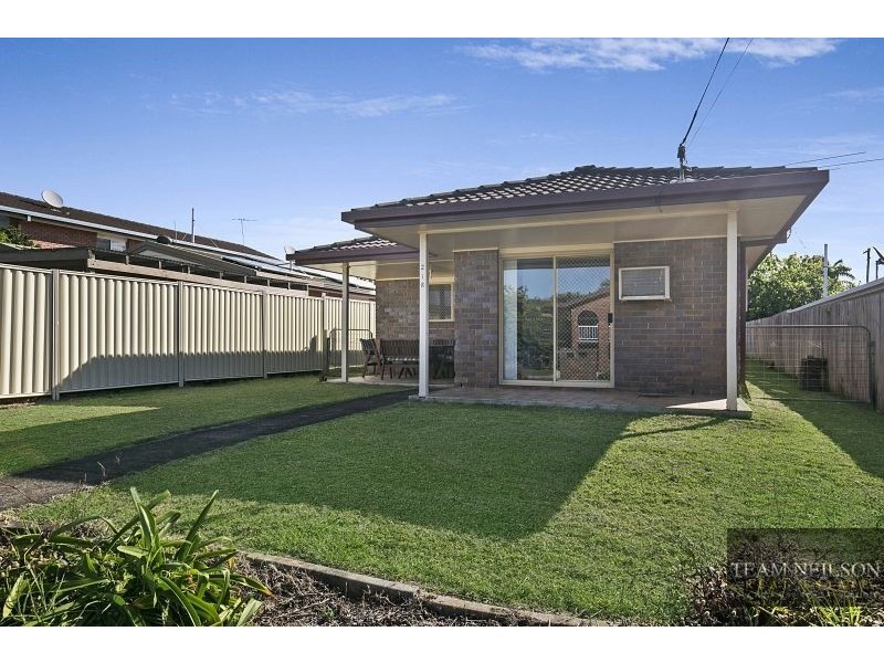 218 James Street, Redland Bay QLD 4165