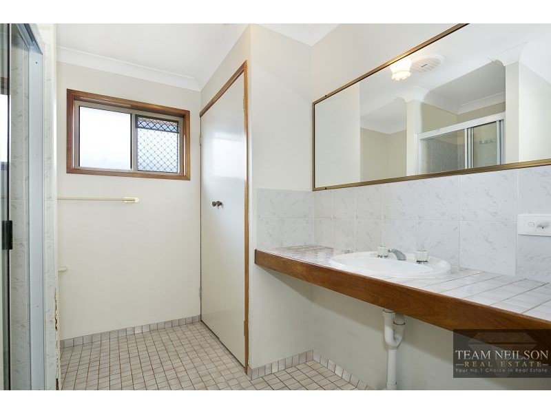 218 James Street, Redland Bay QLD 4165