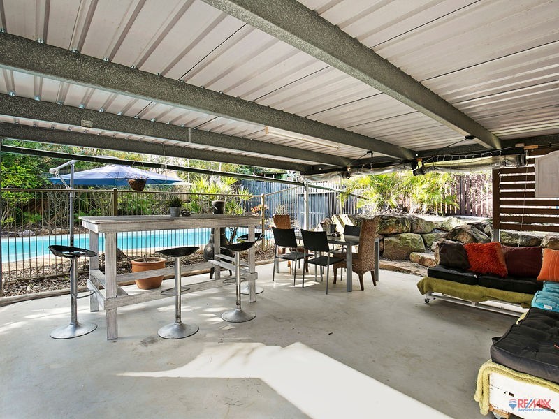 16 Hampshire Cr, Alexandra Hills QLD 4161