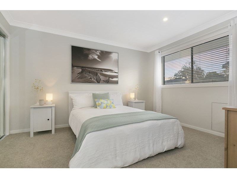 16 Lydia Place, Gumdale QLD 4154