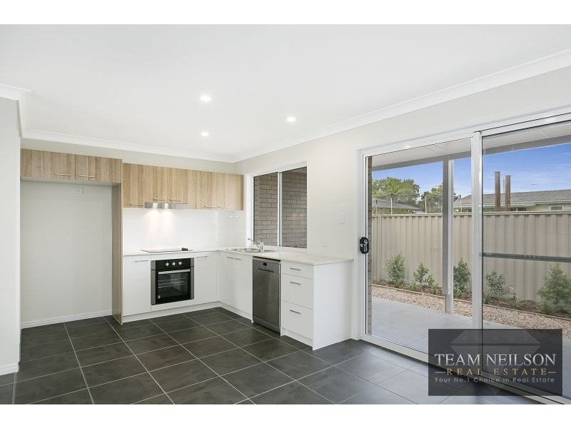 Units 1-5 159 Middle Street, Cleveland QLD 4163