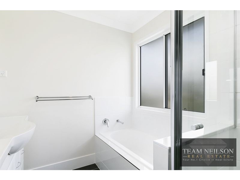 Units 1-5 159 Middle Street, Cleveland QLD 4163