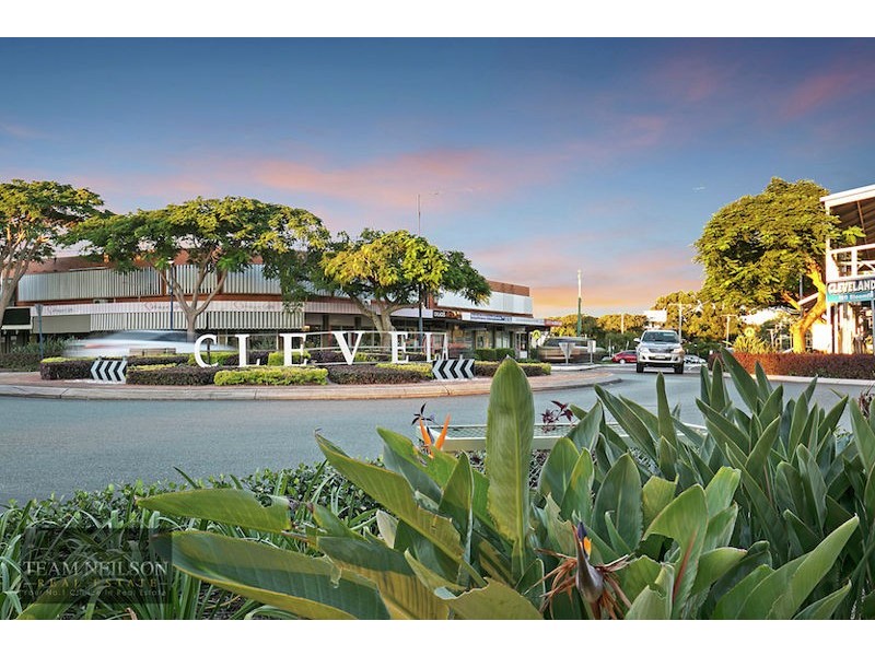 Units 1-5 159 Middle Street, Cleveland QLD 4163