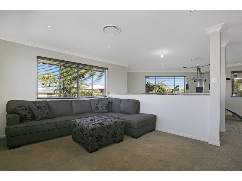 1 Sandune Place, Thornlands QLD 4164