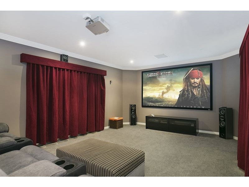 1 Honeysuckle Court, Cornubia QLD 4130