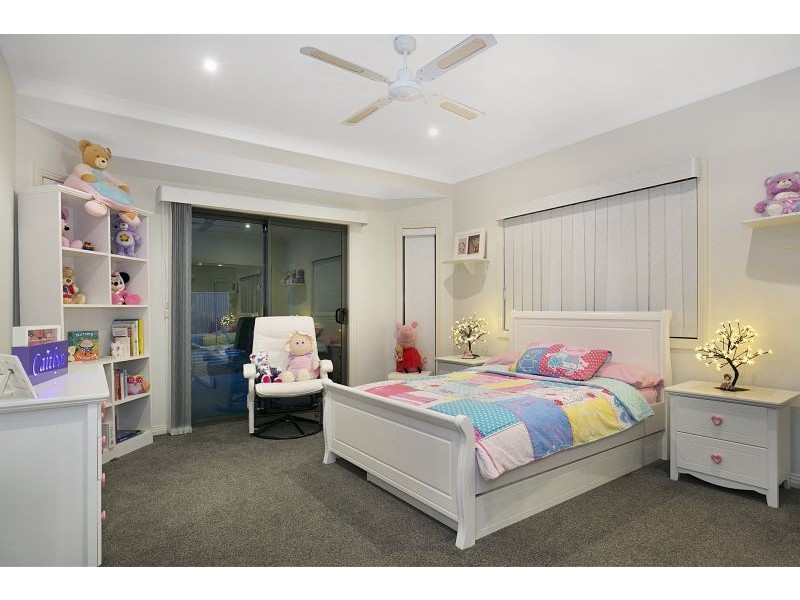 1 Honeysuckle Court, Cornubia QLD 4130
