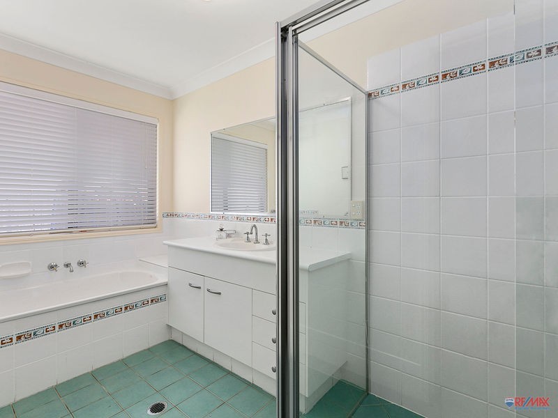 33 Gretchen Cct, Thornlands QLD 4164