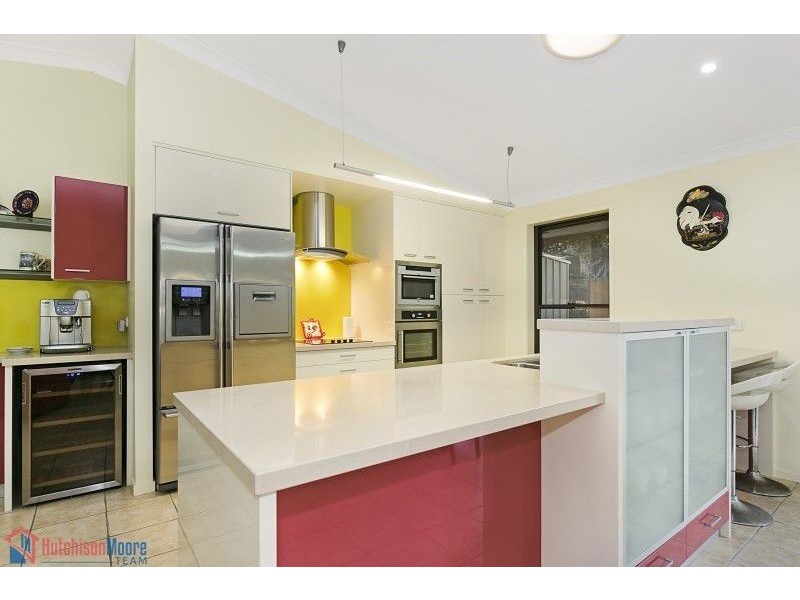 9 Kate Court, Victoria Point QLD 4165