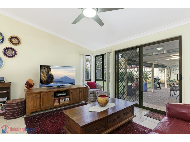 9 Kate Court, Victoria Point QLD 4165