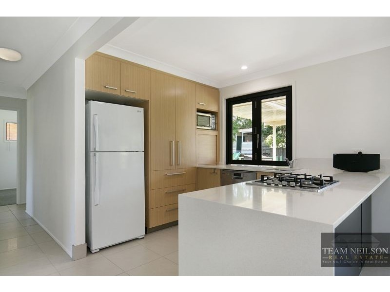 16 Gwingarra Street, Wellington Point QLD 4160