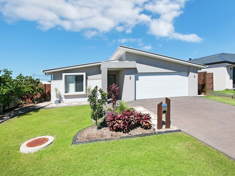7 Rowe Cres, Thornlands QLD 4164