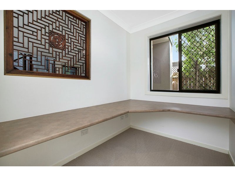 13 Broadwater Terrace, Redland Bay QLD 4165