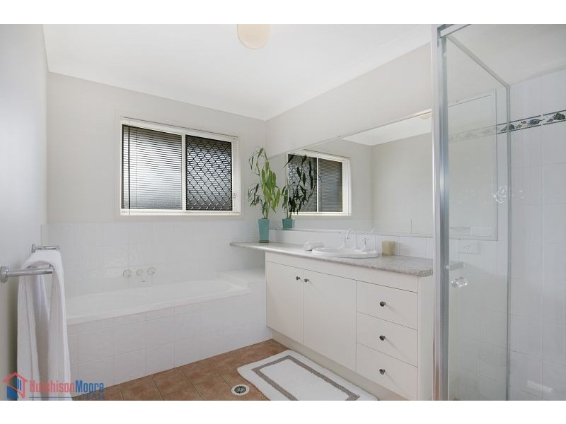 9 Kerby Place, Wellington Point QLD 4160