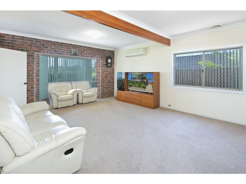 35 Ferndown St, Alexandra Hills QLD 4161
