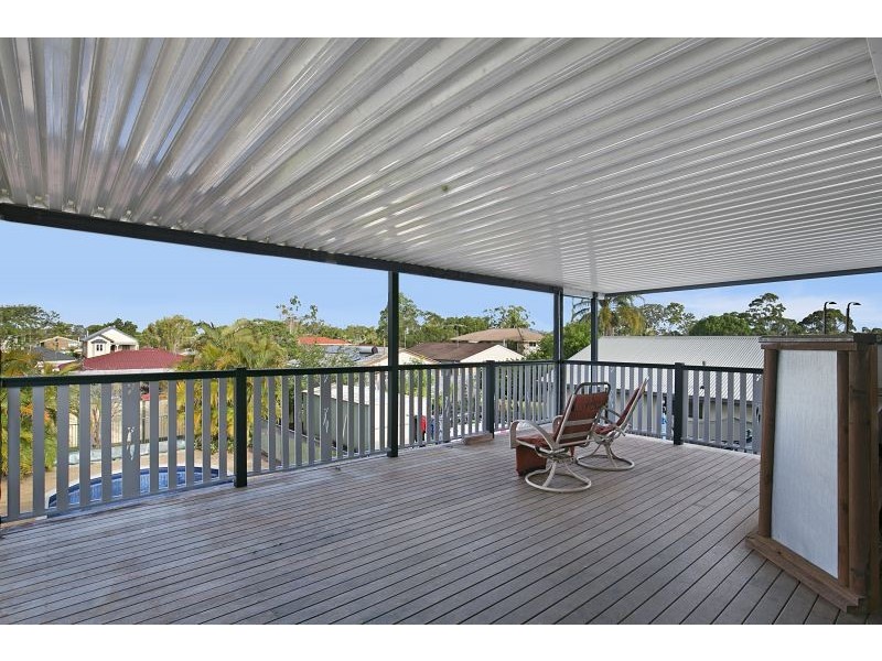 19 Lisa St, Redland Bay QLD 4165