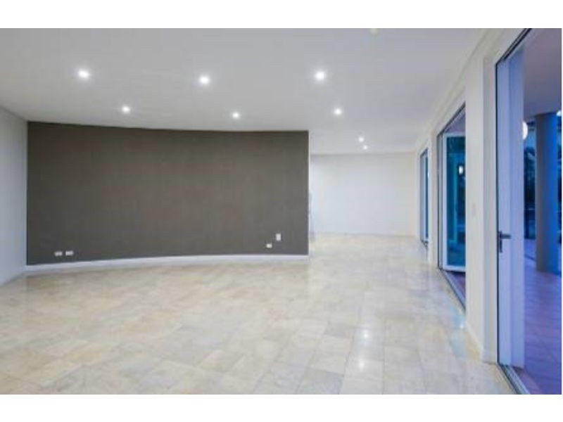 19 Mainsail, Birkdale QLD 4159