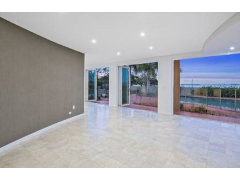 19 Mainsail, Birkdale QLD 4159