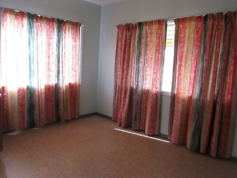 343 Bloomfield Street, Cleveland QLD 4163