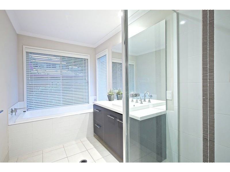 22 Dean Road, Alexandra Hills QLD 4161