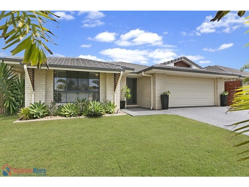 12 Saranah Place, Wellington Point QLD 4160