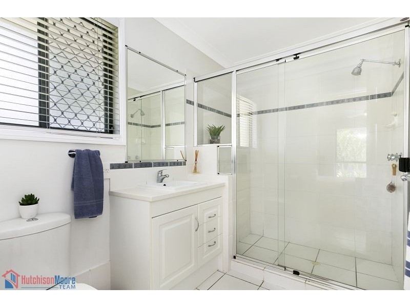 12 Saranah Place, Wellington Point QLD 4160