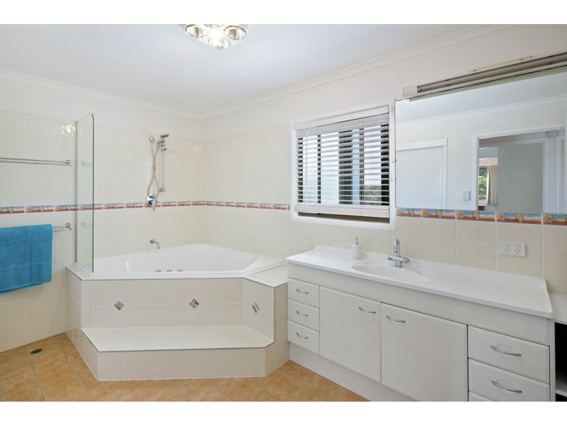 6 Laura Street, Cleveland QLD 4163