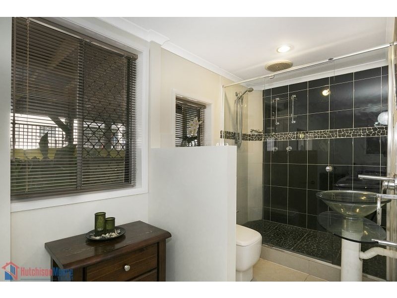 26 Drevesen Avenue, Cleveland QLD 4163