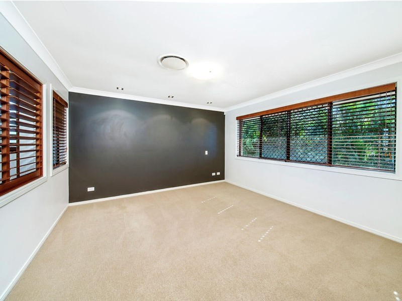 9 Bertson Crescent, Wellington Point QLD 4160