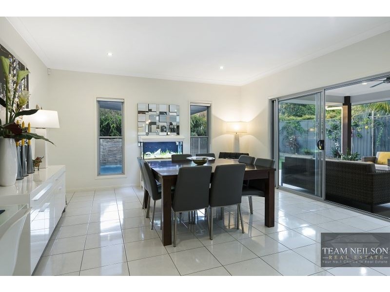 12 Thistle Street, Ormiston QLD 4160