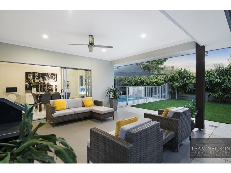 12 Thistle Street, Ormiston QLD 4160