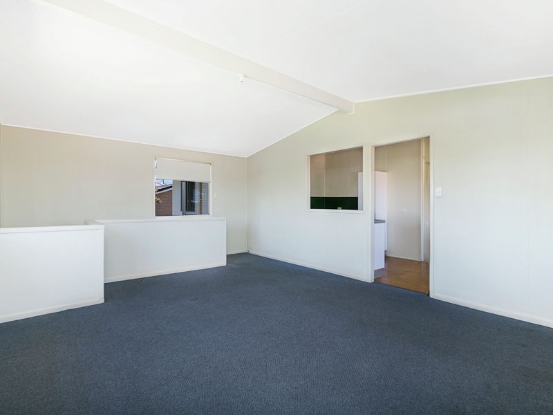 8 ELIZABETH DRIVE, Alexandra Hills QLD 4161