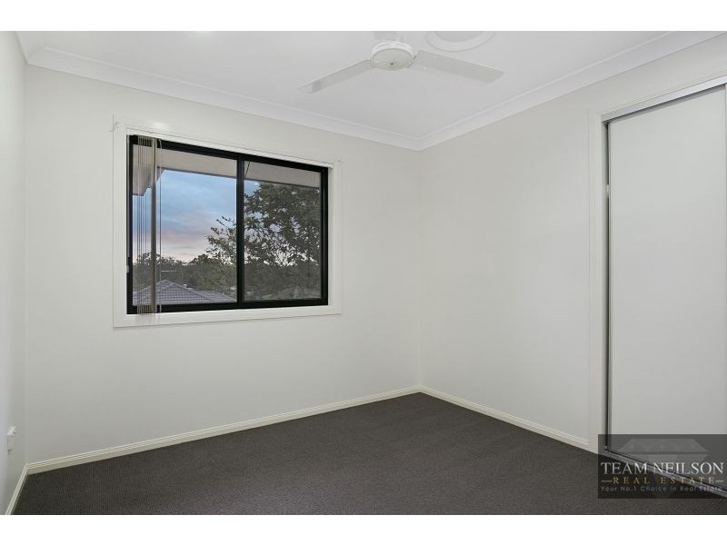 68 EBONY CR, Redland Bay QLD 4165