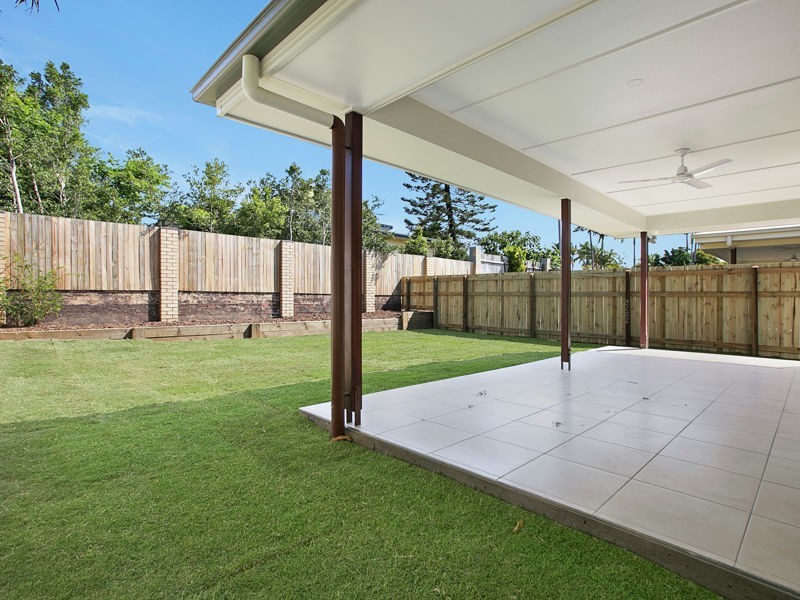 11A Chestnut Crescent, Victoria Point QLD 4165