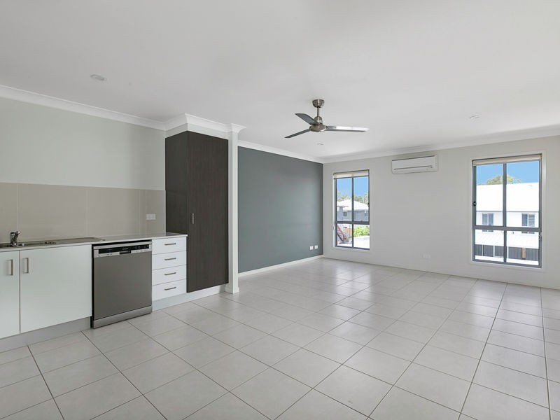 30/21 ST ANTHONY’S DRIVE, Alexandra Hills QLD 4161