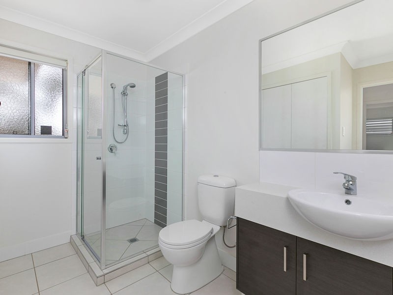 30/21 ST ANTHONY’S DRIVE, Alexandra Hills QLD 4161