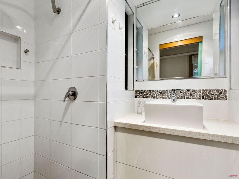 2 Katandra Court, Cleveland QLD 4163