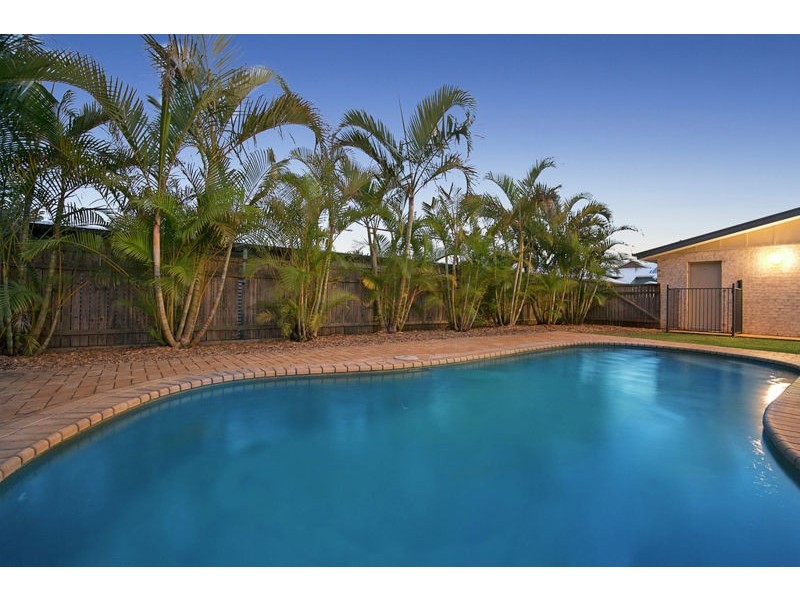 7 Wilohurst Drive, Redland Bay QLD 4165