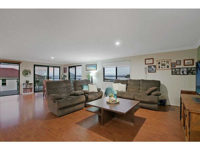 7 Wilohurst Drive, Redland Bay QLD 4165