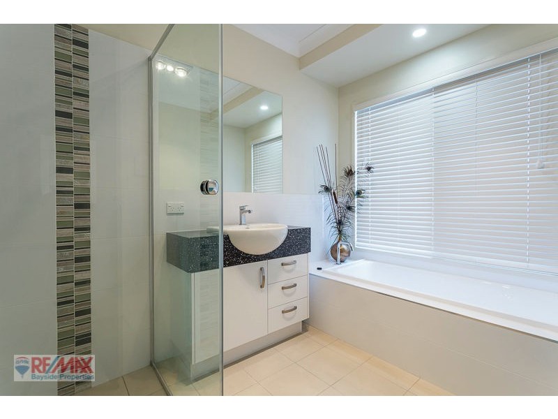 5 Bell View Street, Victoria Point QLD 4165