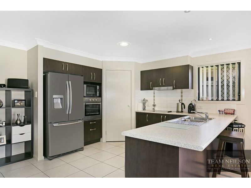 37 Cypress Street, Redland Bay QLD 4165